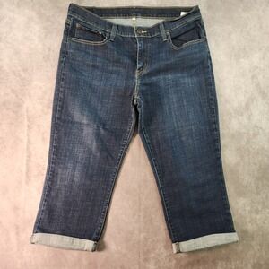 Levis Womens Denim Capri Pants Blue Size 32 Mid Rise‎ Cuffed Cropped Jeans